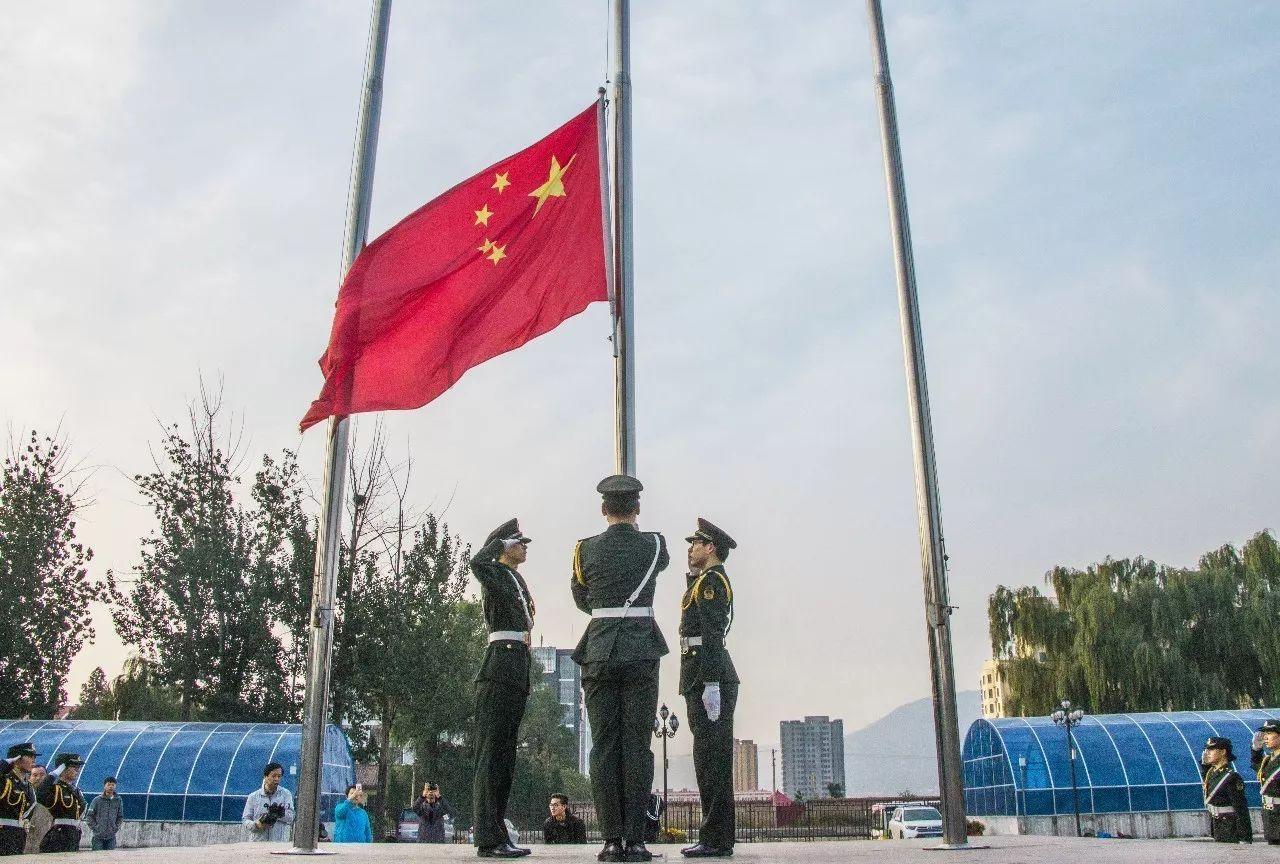 为什么通辽人的口音大部分有一种东北味？游戏画面